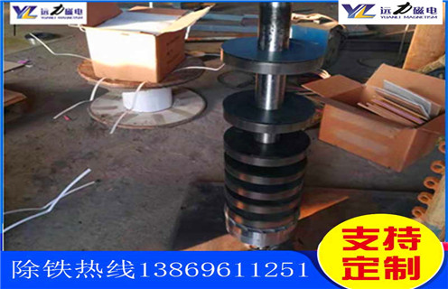 赤鐵礦磁選機，赤鐵礦磁選機在磁輥轉(zhuǎn)到前端位置時注意的問題！_赤鐵礦磁選機在磁輥轉(zhuǎn)到前端位置時注意的問題！廠家_除鐵強磁輥